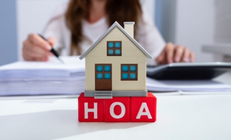 5 signs that you must ditch the current HOA management company