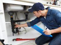 5 THINGS TO CHECK WHEN EMPLOYING A LOCAL PLUMBER IN BROMLEY